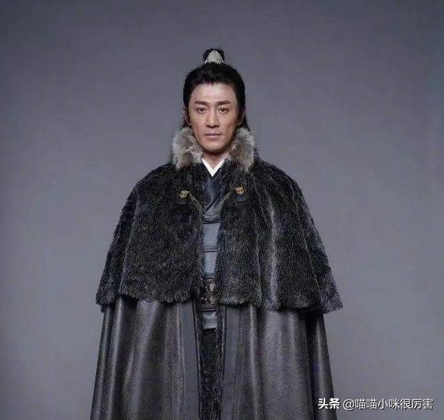 年轻时帅气无双，老了却丑的各具特色，这5位男星，好可惜