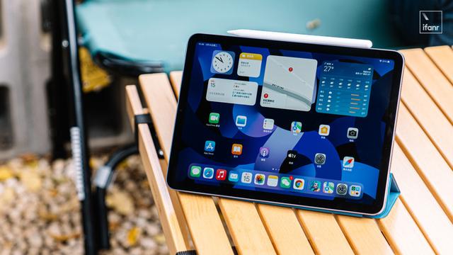 「首发」新 iPad Air 体验：标配满血版的 M1，是苹果最大的杀手锏
