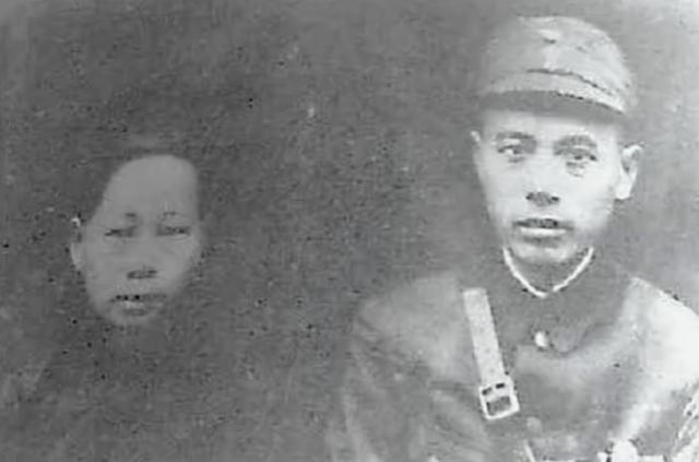 1949年，女乞丐找到政府，将破棉衣里的16两黄金上交，后来如何了