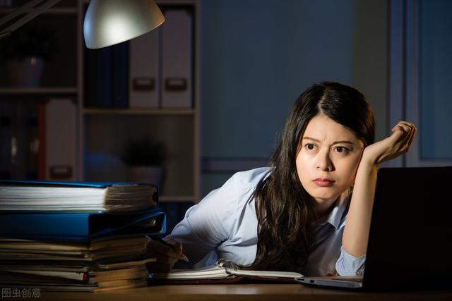 普通人离周末双休八小时的工作还有多远？