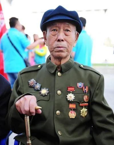 谭氏荣耀：学林公后裔、104岁开国大校谭德本的传奇人生