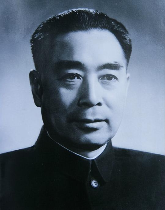 1935年，大叛徒顾顺章被处死，临刑前特务为何用铁丝穿透其肩胛骨