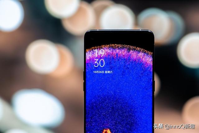 OPPO Find X5 Pro天玑版：新旗舰亦有“芯”选择