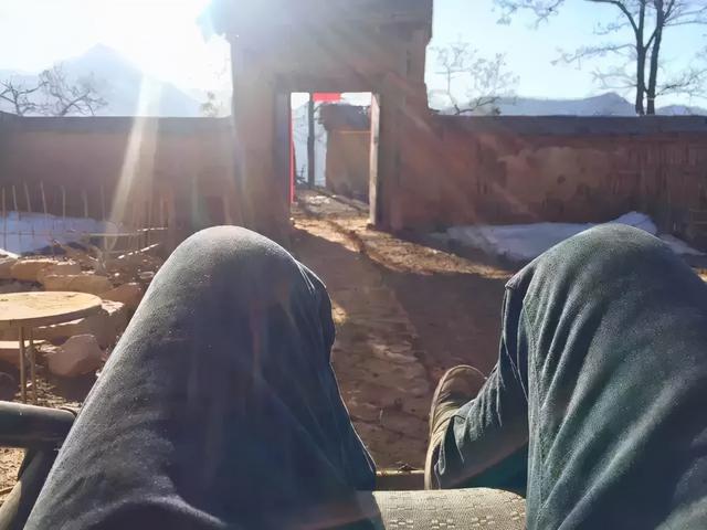 晒太阳的唯美句子冬天最幸福的事莫过于晒太阳