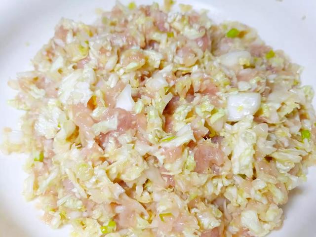 元旦吃什么传统食物 元旦吃什么传统食物（元旦吃什么传统食物250个字） 生活