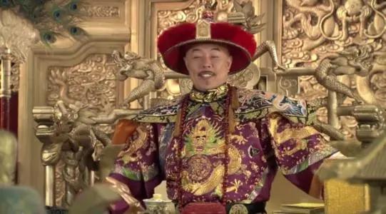 康熙最长寿儿子：手握兵权却未参与九子夺嫡，70岁仍被乾隆重用