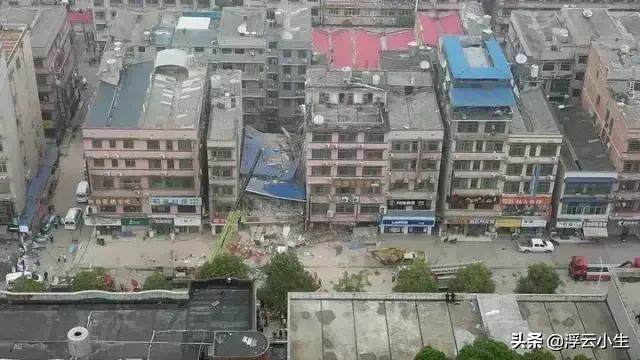 长沙自建楼倒楼事故2人遇难，应急救援专家哭了，下一步逐层剥离
