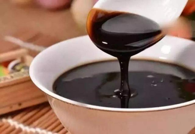 头发爱出油，脱发？根源可能在痰湿！1张方子，祛痰湿，帮你改善