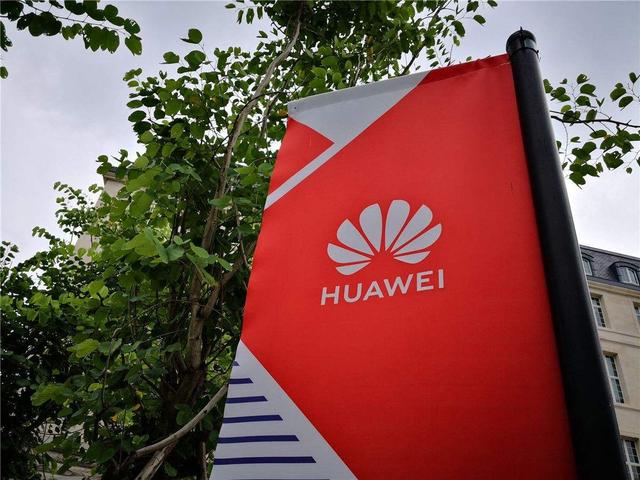 长江储存遭美斥责，给华为提供芯片，与他们有什么关系？