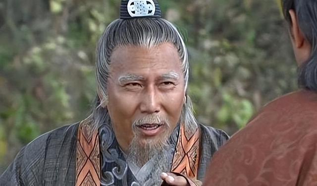 李善长已经76岁，每天老实耕田种地，朱元璋为何还要将他满门抄斩