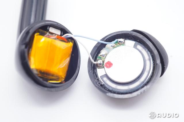 浅入耳式设计，5.1蓝牙芯片，联想thinkplus Liveods LP40拆解报告