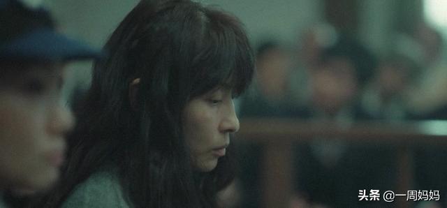 母亲失手将几个月的孩子掉进了水槽里，产后抑郁真的很可怕