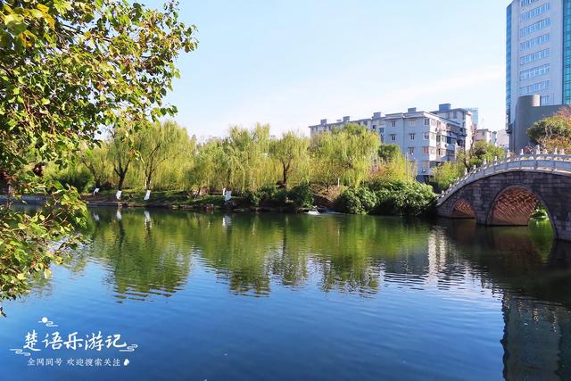 身爲5A景區卻堅持免費，秋色斑斓到處如畫，甯波這個景點讓人驚豔