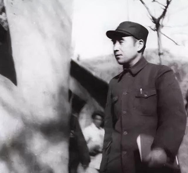 59年林彪返乡探望，特意托村里书记给一名女子3000元，这是为何？