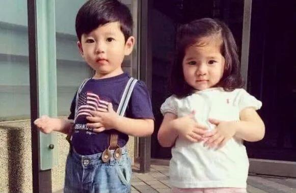 “赵本山徒弟”宋小宝：2段婚姻，二婚女粉丝王雪，31岁生龙凤胎