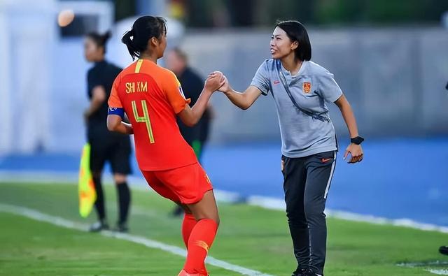 3比1，4主力出走！陈婉婷女超首胜，21岁新星爆发：一人独造2球