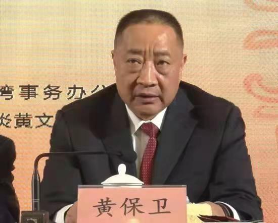 2013年郑州“皇家一号”覆灭，出动上千警员，抓获260多名嫌疑人
