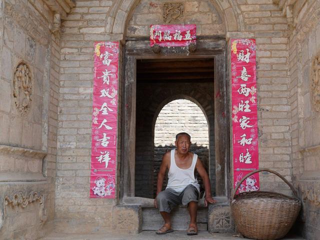 立夏将至，春夏交替期间，“牢记3吃4不做”，随节气变化顺利入夏