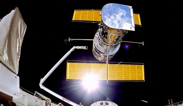已运行超过10亿秒！哈勃曾发现“星际大战”遗迹：星系被打出巨洞