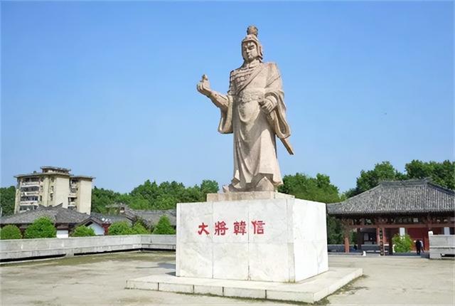 楚汉战争中，为何刘邦集团人才济济，项羽却与之相反？
