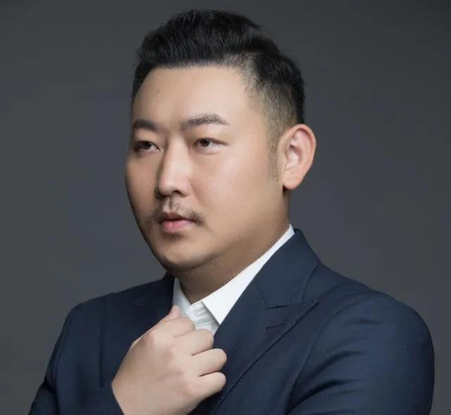 九零后杨江辉凭什么执掌陕西最大房企龙记泰信？