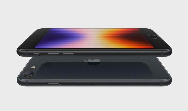 自信过头？传新款iPhone SE要减产，经典套娃设计用户不愿意买账