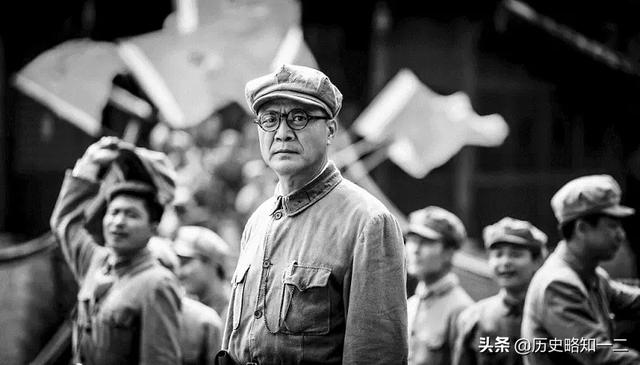 程宜芝16岁嫁刘伯承，独守老家45年，晚年不愿见刘伯承