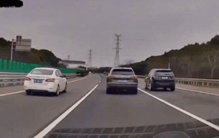 “龟速车”的末日？4月起新交规实施，超速范围放宽慢车要被罚
