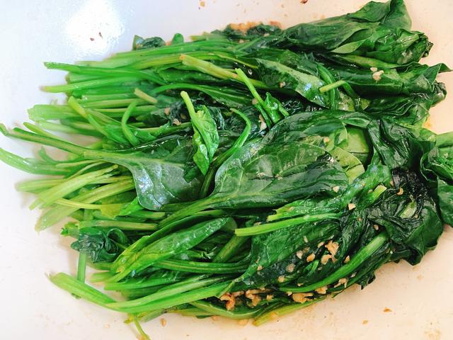 春分至、万物发，记得吃2样忌1样，寓意春分得意，往后日子更顺利
