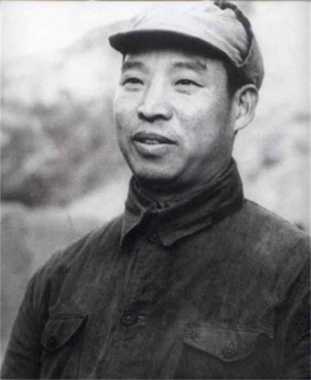 除了毛朱刘周任五大书记，还有2位候补书记：是谁？结局如何？