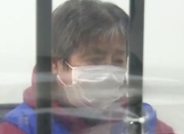 丈夫去世5年，妻子不知情却照样取养老金，警方调查发现其中原委