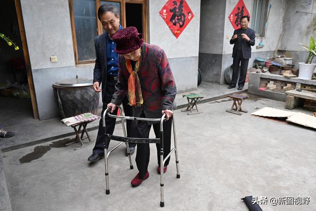 3位百岁奶奶，饮食习惯60年没变，没有养生食谱，看她们爱吃啥