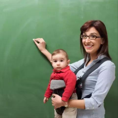 爱孩子是母鸡都会做的事，我们除了爱还应学会教