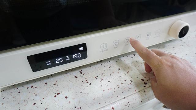 为什么更爱风炉烤箱？长帝大白鲸F40烤箱评测体验