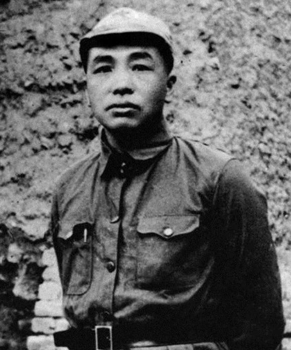 林彪列4点原因反对援朝，毛主席坚持出兵，蒋介石：没人打得过他