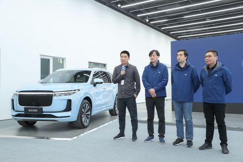 理想汽车创始人李想：20年三次创业，40岁迎来第三次IPO敲钟