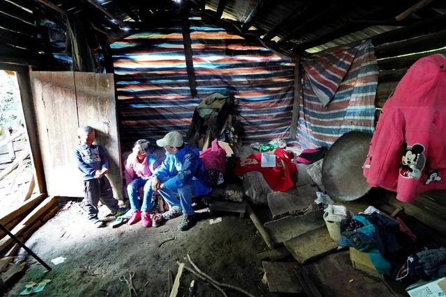 贫困饥饿儿童悲惨生活贫困儿童真实生活