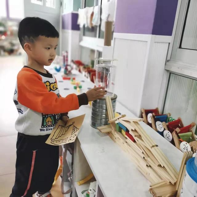 诺亚舟庆安小哈佛幼儿园中一班 · 快乐那么多，我都留住了