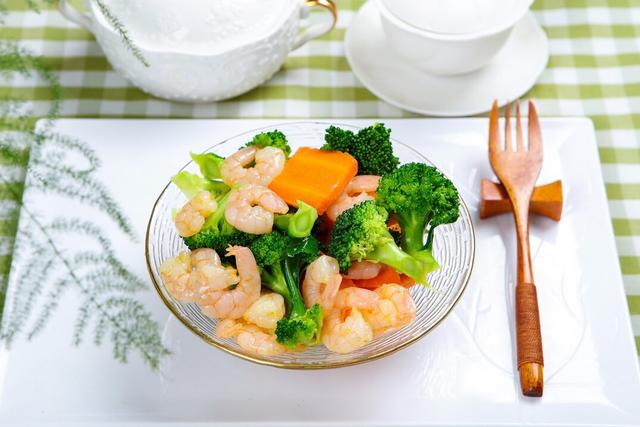 入夏前，给身体做个“大扫除”，多吃8种食物，安然入夏少生病