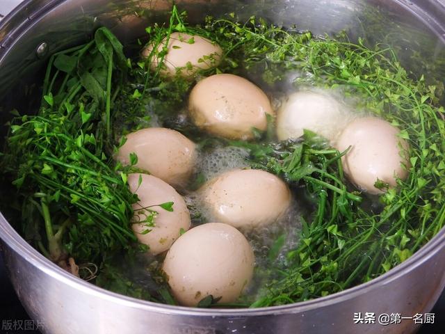 荠菜煮鸡蛋