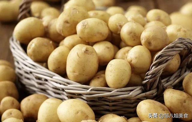 分享土豆的5种好吃做法，简单易学，鲜香美味，学会了做给家人吃