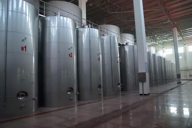 中国澳门三级储液箱过滤机
