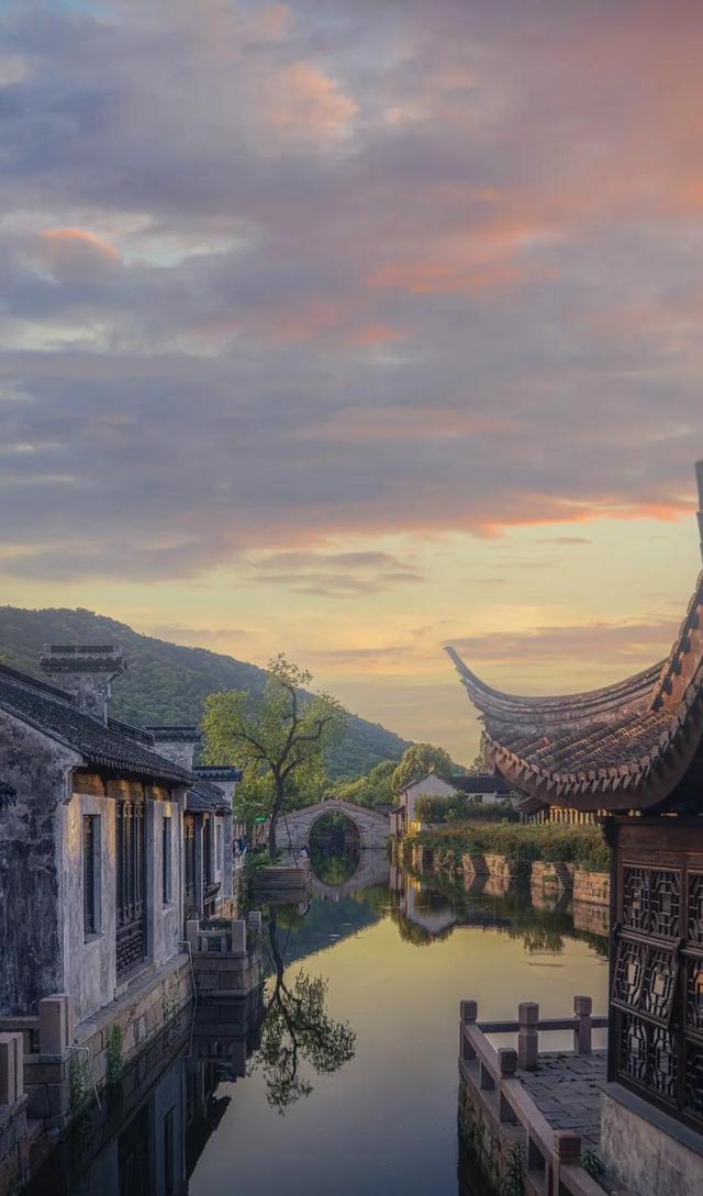 愿你心中山河壮阔，始终相信人间值得