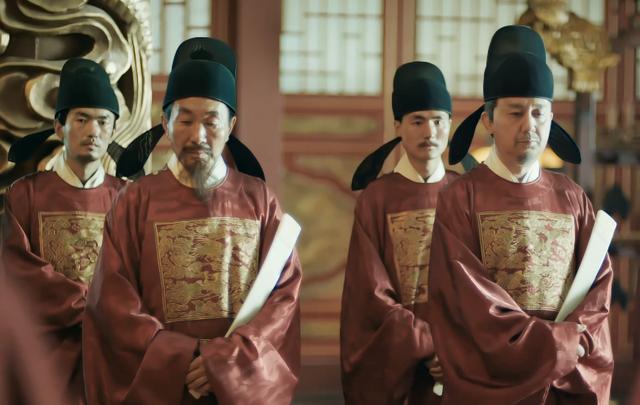 一集便入坑！《山河月明》凭什么让11位老戏骨们组队“团建”
