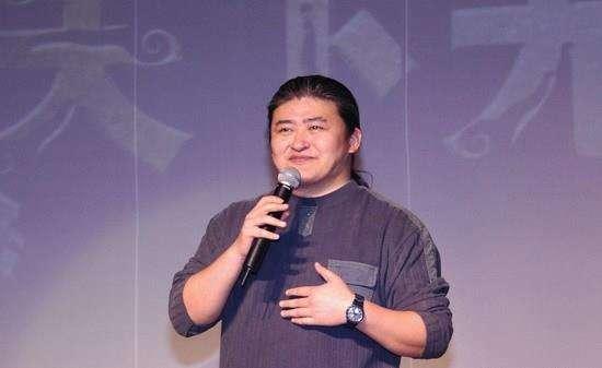 上过9次春晚的刘欢：与妻子认识9天闪婚，结婚33年恩爱，独女优秀