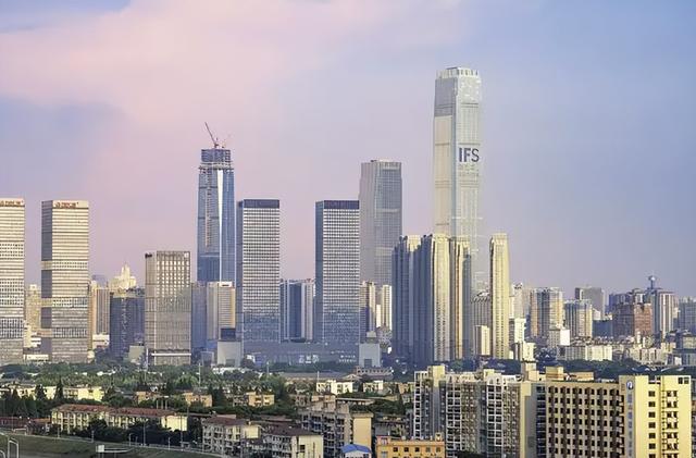 利率突降：央行再降房贷。上一次同样政策，长沙房价翻倍