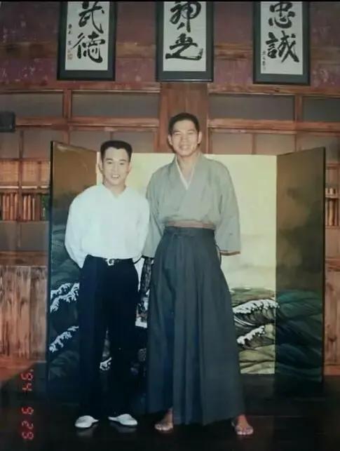 《警察故事4》里面的徐杰…年轻一辈,或许对楼学贤较为陌生.