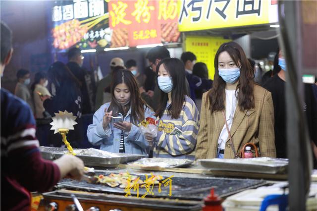 热闹！直击环联夜市恢复营业第一天
