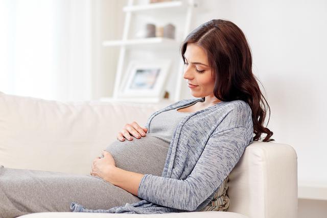《怀孕5个月胎儿图怀孕5个月胎儿图片怎样分辨男女》