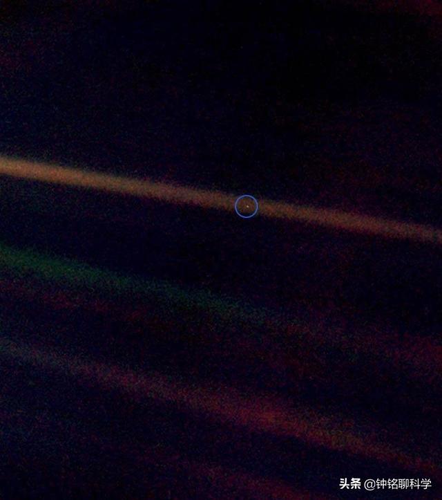 人有多渺小？宇宙有多大？已飞232亿公里探测器拍的照片让人绝望